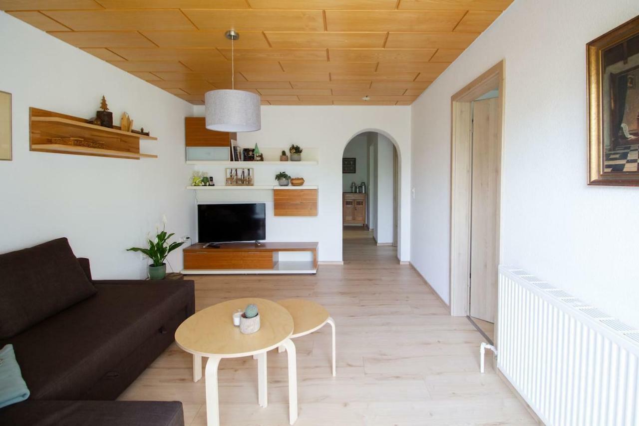 Schöne und helle Ferienwohnung in Pfaffenweiler Villingen-Schwenningen Exterior foto